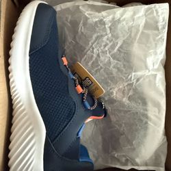 New Kids Skechers Size 13