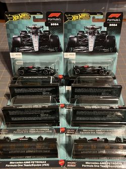 Hot Wheels F1 Premium Race Cars Mercedes