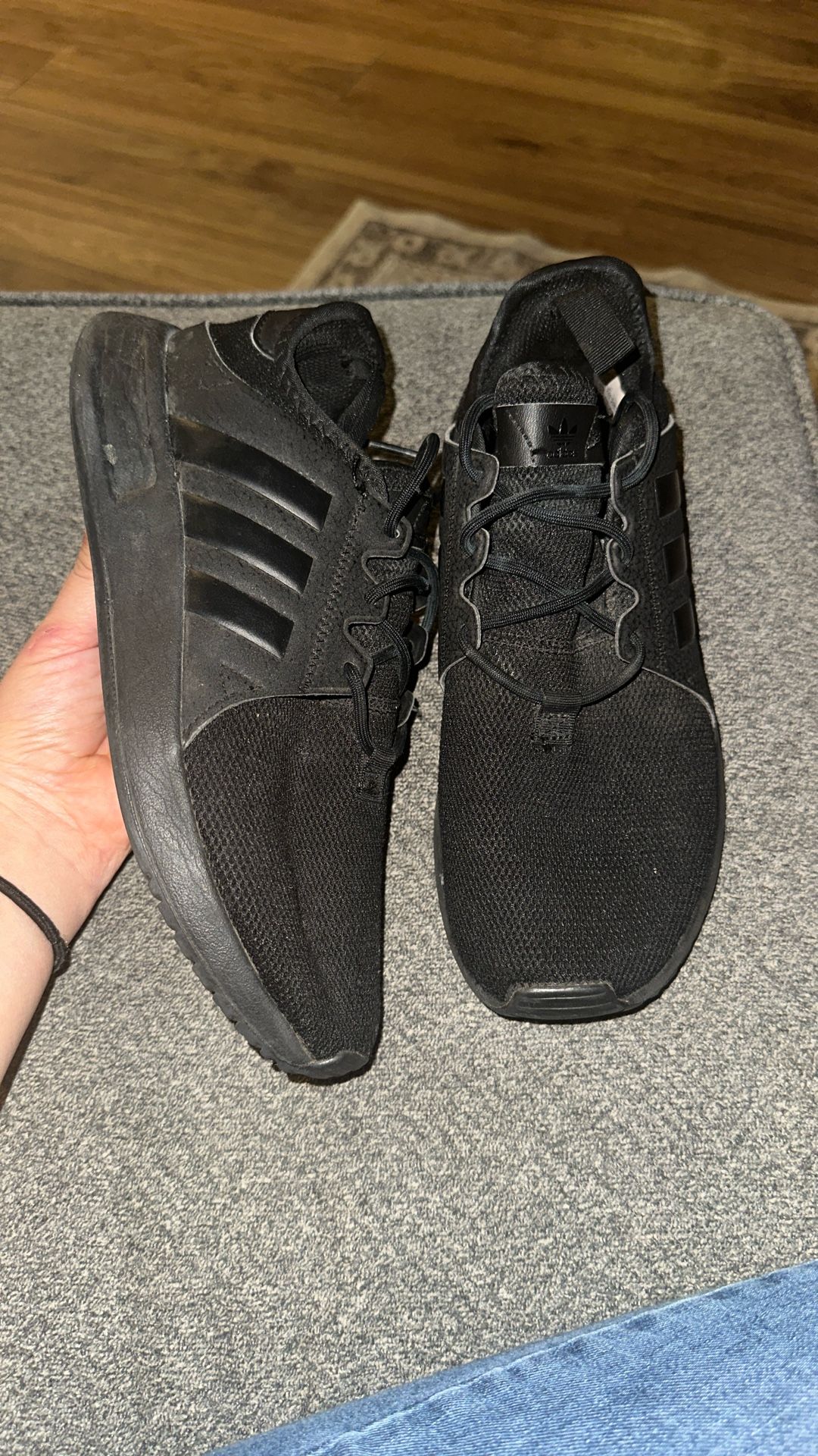 Adidas Boy Size 5.5