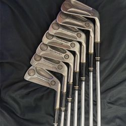 Titleist Golf Clubs 