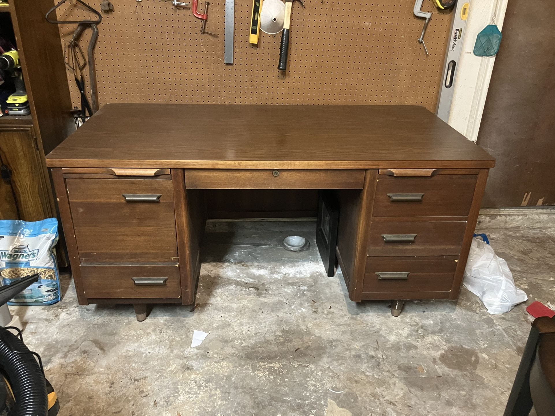 Free Wooden Desk