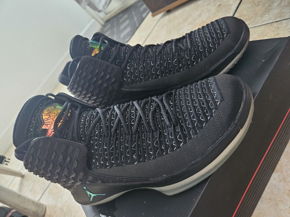 Nike Air Jordan 32 Black Cat Size 10