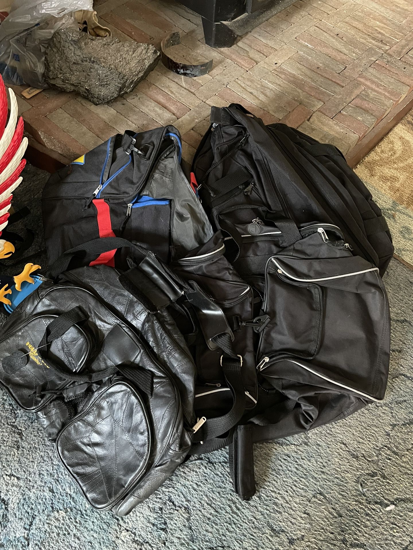 Sports/overnite Bags