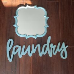 Mirror And Sign Wall Mount Wood "LAUNDRY"
23" long
Mirror 14"X14"
