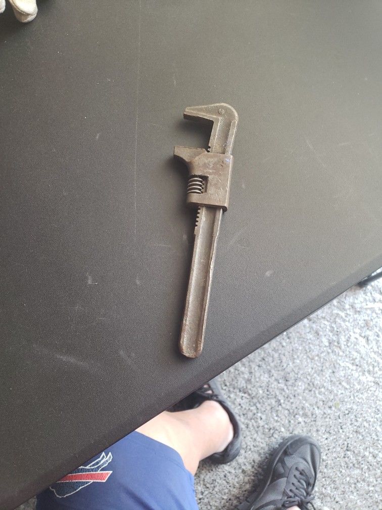 Vintage M Monkey Wrencg