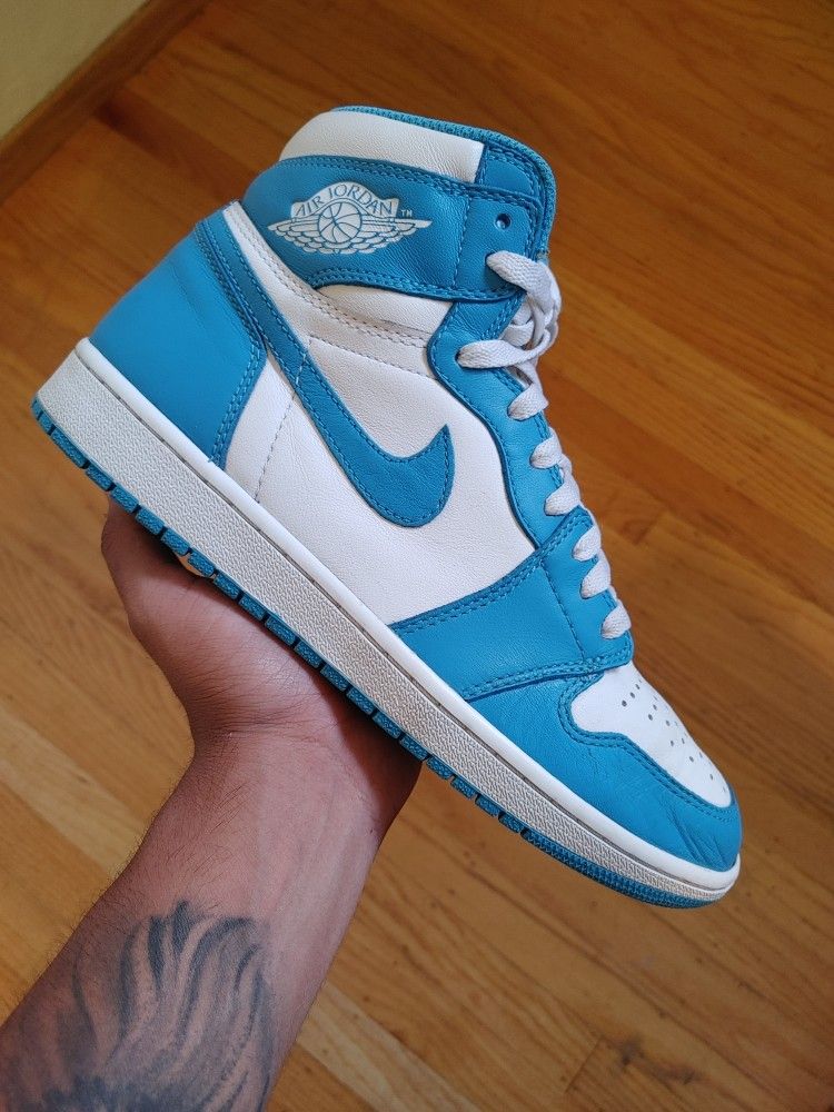 Jordan 1 High OG UNC - Size 9 Men
