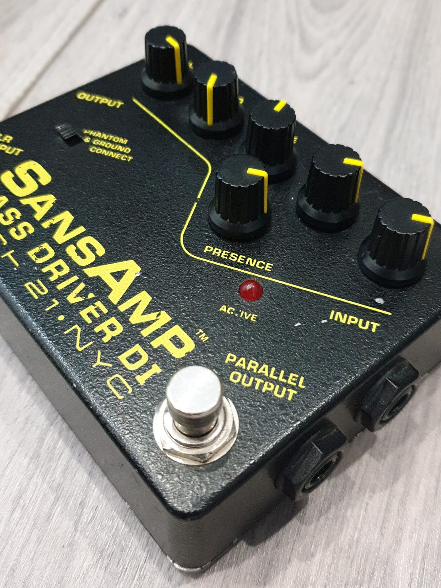 Tech 21 Sansamp Bass DI V1 Preamp