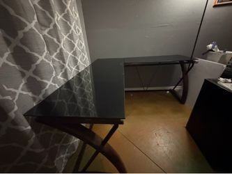 Computer desk