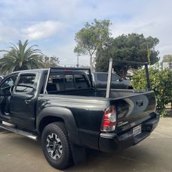 Toyota Tacoma protection rack
