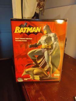 Batman statue 11 1/2"