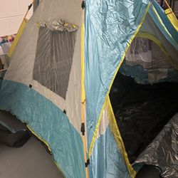 Portable Pop Up Tent/3-4 Person (waterproof)