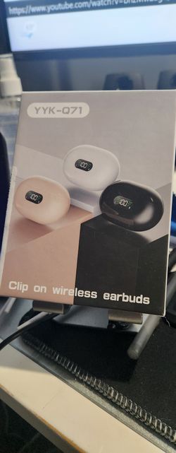 clip on wireless headphones buds