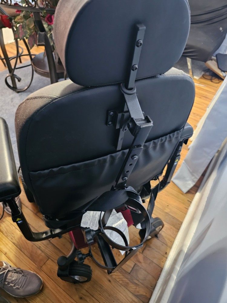 Jazzy Elite ES Power Wheel Chair 