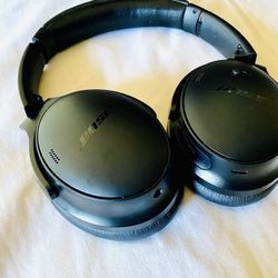 BOSE QuietComfort Bluetooth Headphones 