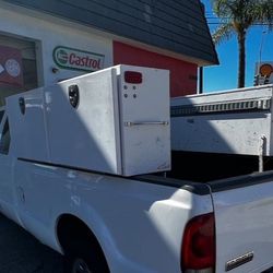 Truck Top Side Tool Box