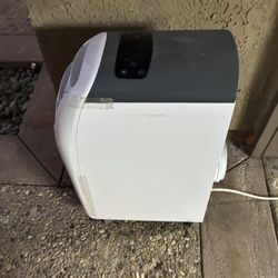 SOLEUSAIR AIR CONDITIONER AC