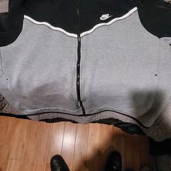 Xxl Black, White, Gray Nike Tech