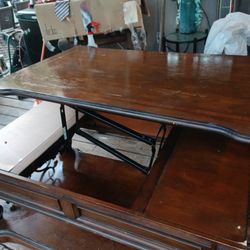 Lifting Coffee Table