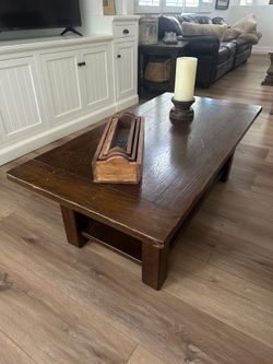 Pottery Barn Lucas Coffee & Side Table