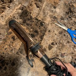 Intertek Curling Iron