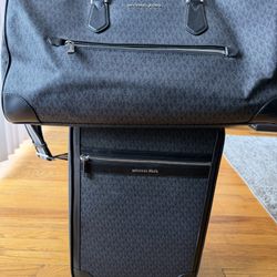 Michael Kors luggage set 