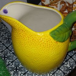 Lemon Pictcher