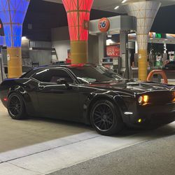 Dodge challenger