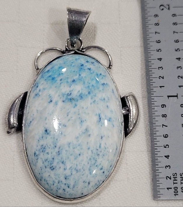 Gemstone Pendants/Necklaces 