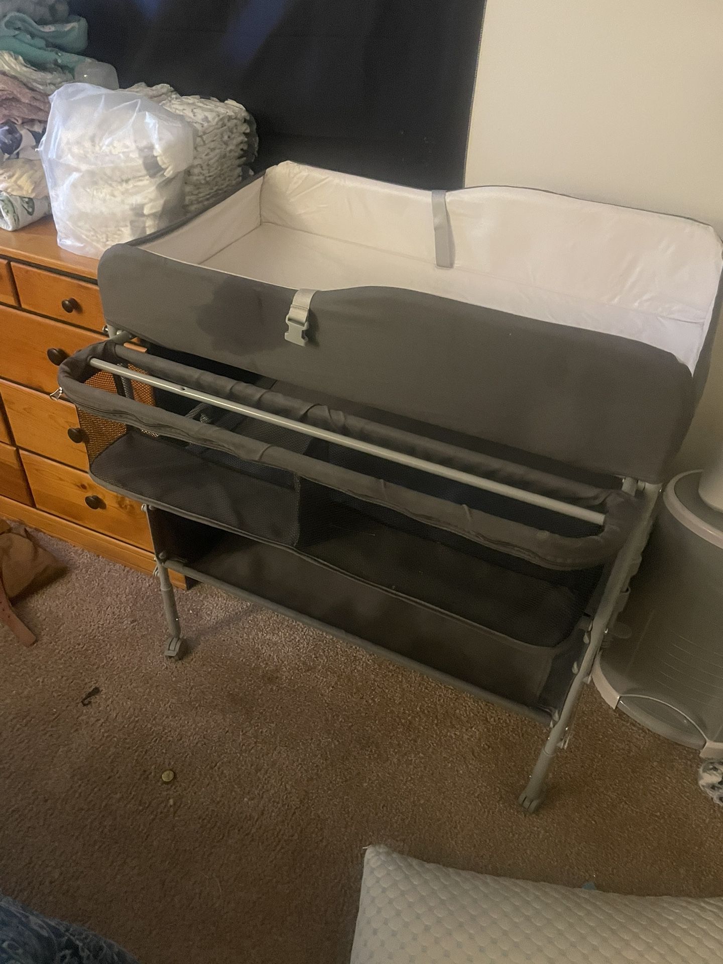 Foldable Changing Table 