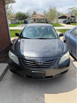 2009 Toyota Camry Le well maintained with no issue and no money to be spent on it