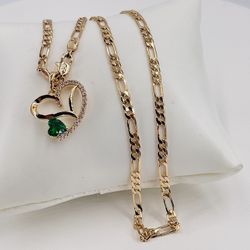 Corazón cristal mes,Cadena oró laminado italiano/Crystal Heart of the Month and Italian Gold Plated-Verde
