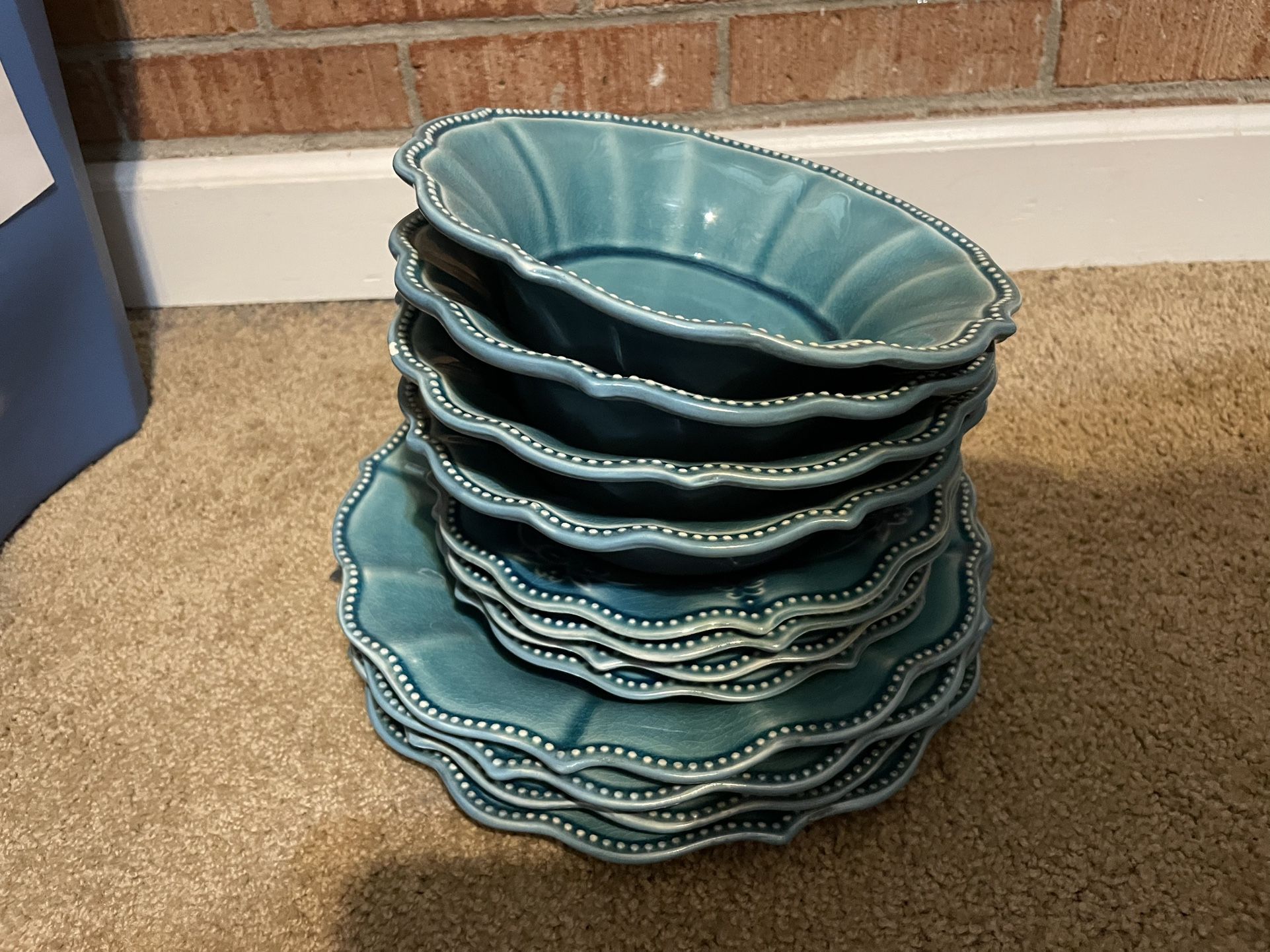 Pioneer Woman Blue Dishes Place Set For 4