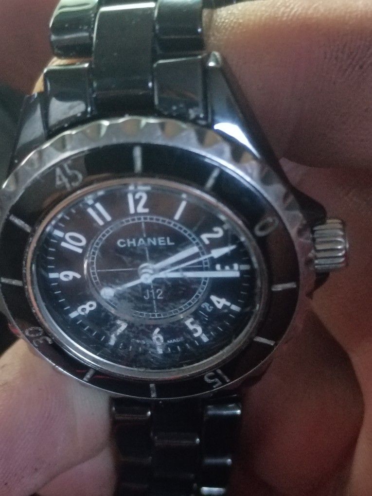 CHANEL J12 WATCH