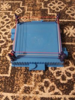 WWF HASBRO WRESTLEING 90s RING IN GREAT NEEDS ALL DECALS