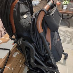 Contour Curve Doble Stroller 