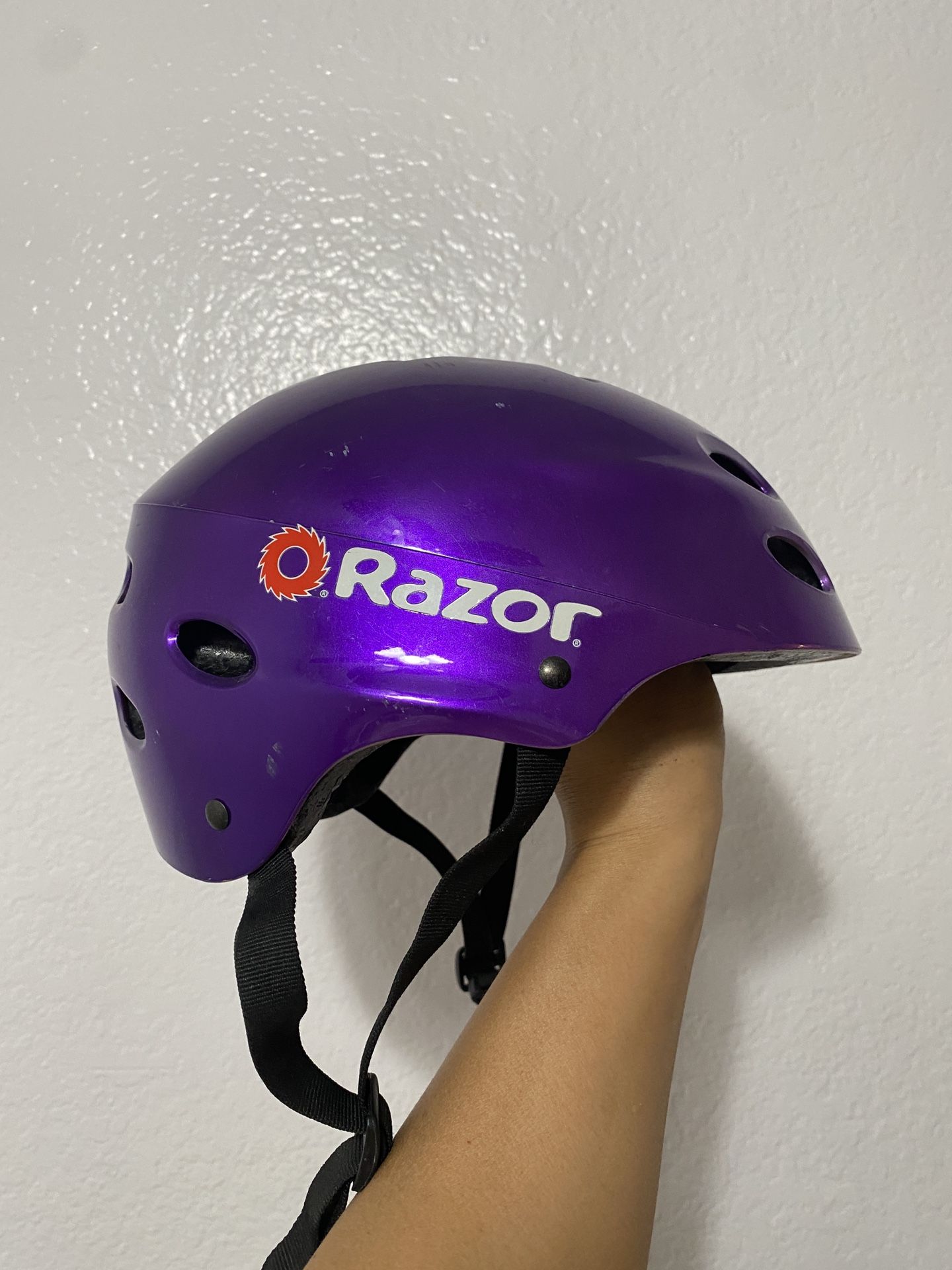 Razor Kids Helmet – Purple $15