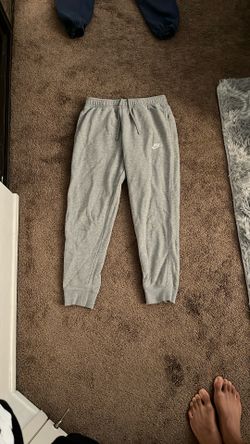 men’s medium light grey nike sweats