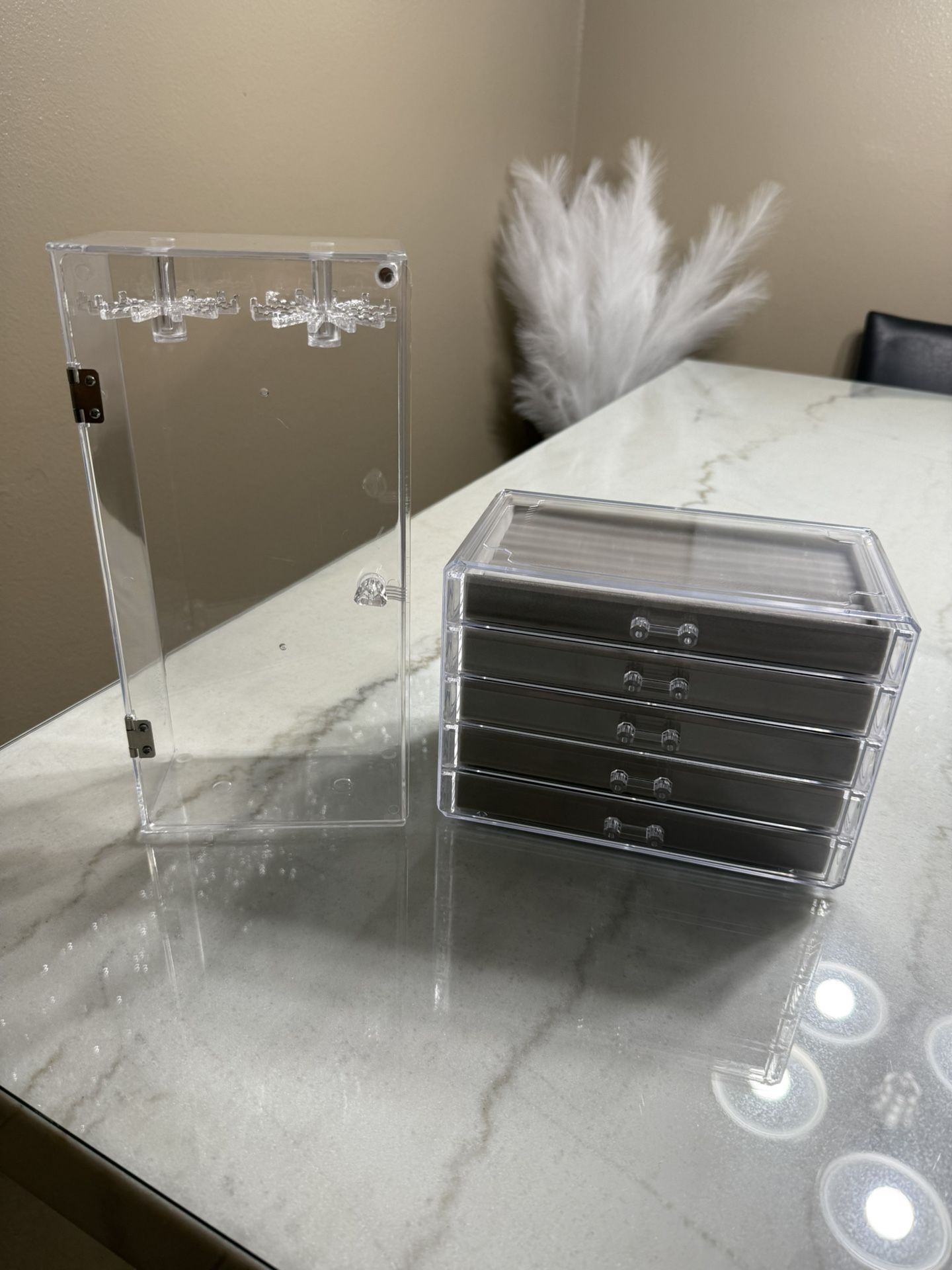 Jewelry Organizers / Organizadores de joyas