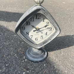 Clock Rustic Looking