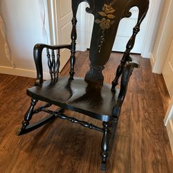 Antique Rocking Chair 