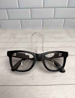 Ray-Ban Meta Wayfarer Gen 1 Matte Black RW4008 Transition Lenses Large
