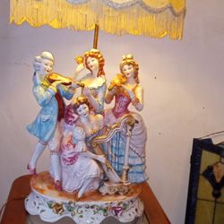 Capodimonte Quartet Porcelain Lamp