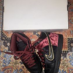 Nike SB BLOODY SUNDAY 