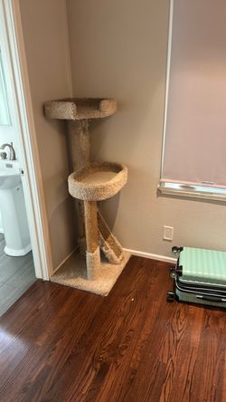 Free cat tree