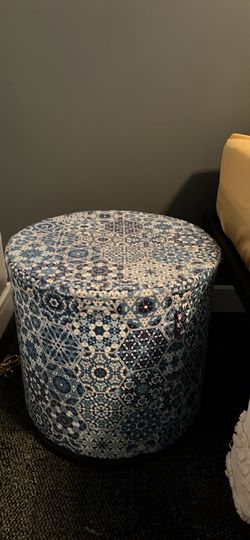 Cusion chair