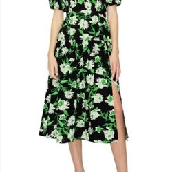 Brand New Woman’s Melloday brand Black and Green  Tropical Print Puff Sleeve Midi Dress Up For Sale