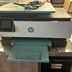 2 Hp Printers 1 Year Old Working No Issues