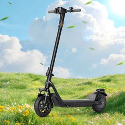 NIU KQi 100P Electric Kick Scooter 17.4 mph | 18 miles