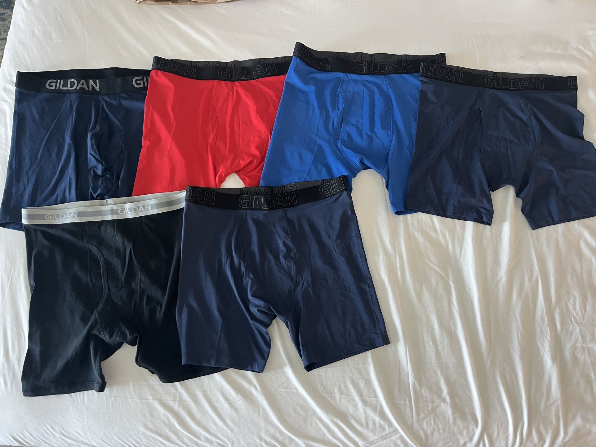 6 New Gildan Briefs Large (Red Blue Black Navy Blue) 92% polyester 8% standard