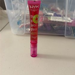 Nyx This Is Juice Gloss Strawberry